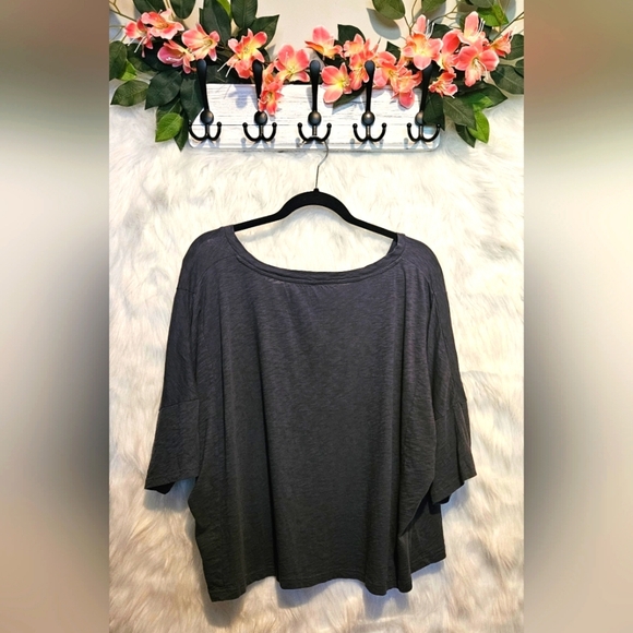 Fashion Victim Oversized Soft Tee - Picture 3 of 4